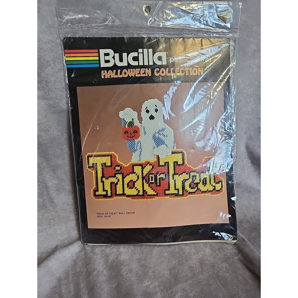 Plastic Canvas Kit Halloween Pumpkin Trick Treat Ghost complete vintage NOS
